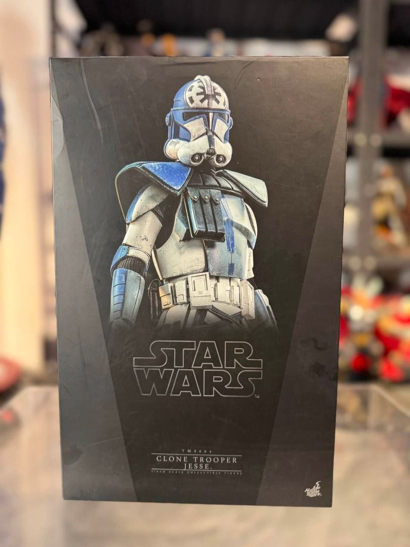 BIB STAR WARS HOT TOYS CLONE TROOPER JESSE (Category: Figurines & Statues) located in Mandaluyong City. Submitted by sithguyhobbyshop (Listing ID 1461825512, Image 1). Description: .