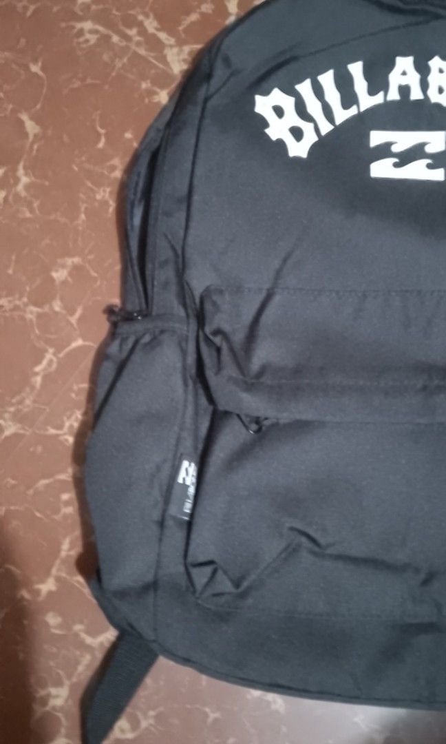 Billabong Bag (Category: Backpacks) located in Manila. Submitted by gabo_03 (Listing ID 1461872114, Image 2). Description: Width/profundity(size sa ilalim): 10 cm Height: 48 cm Lapad: 35 cm Good as New 10/10.