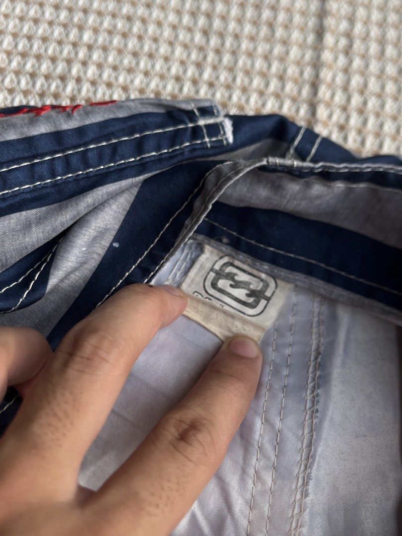 Billabong Board Short (Category: Shorts) located in Santa Barbara. Submitted by keldude (Listing ID 1462005215, Image 3). Description: Dimes: 30-31 Waist | Length 21 | 12 Thigh | 11 Hem Excellent Condition 9/10 Color Rate Issue: Need Wash .