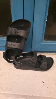(Category: ) located in . Submitted by relbo (Listing ID 1461827415, Image 1). Description: .