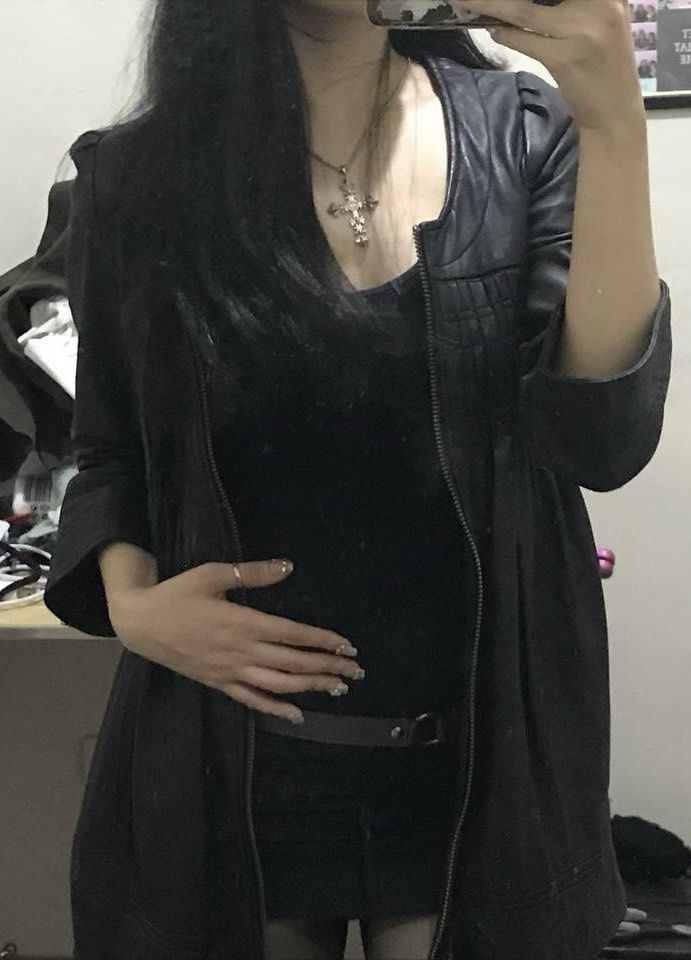 (FREE WITH ANY PURCHASE) Black Leather Jacket with Ruched Front and 3/4 Sleeves (Category: Coats, Jackets and Outerwear) located in Angeles City. Submitted by melloromi (Listing ID 1461908744, Image 2). Description: READ DESCRIPTION FIRST‼️ FREE with any purchase! Purchase at least 1 item from my other listings and this leather jacket is yours for FREE FITS XS AND SMALL ‼️Issue : the black coating bleeds when washed. Pre-loved item with signs of 