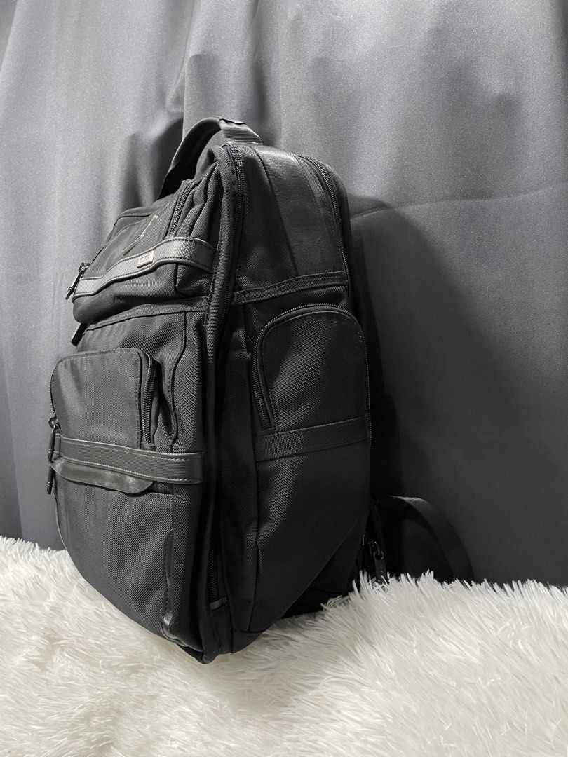 black TUMI Alpha 3 Brief Pack (Category: Luxury Bags & Wallets) located in Davao. Submitted by lwky_thrift (Listing ID 1461995129, Image 3). Description: TUMI Alpha 3 Brief Pack Excellent Condition Kindly Duoble Check The Attached Photos.