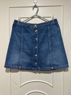 （分類：）位於 。 由 inimeg 提交（商品編號 1461829870，圖片 1）。簡介： 。
