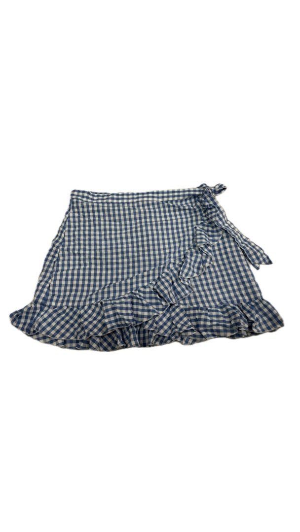 Blue Gingham Ruffle Wrap Skirt (Category: Skirts) located in Trece Martires City. Submitted by decluttercloset_niks (Listing ID 1461920759, Image 1). Description: 📍 Trece Martires, Cavite 💸 MOP: GCash / Metrobank 🛵 MOD: Lalamove • Pay first — buyer shoulders the delivery fee • For clothes, I do next-day delivery so I can properly prepare your order before sending it out..