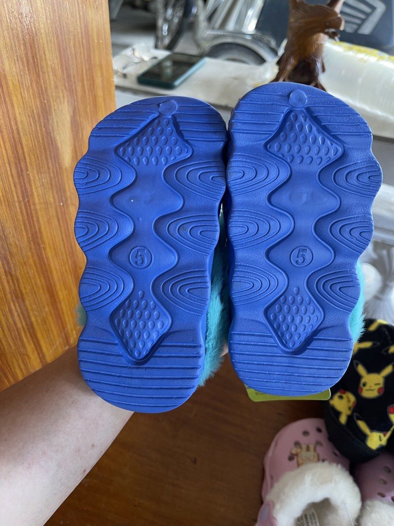 Bluey Lined Clogs (Category: Babies & Kids Fashion) located in San Simon. Submitted by gonzalescr83075 (Listing ID 1461853602, Image 3). Description: Brand New.