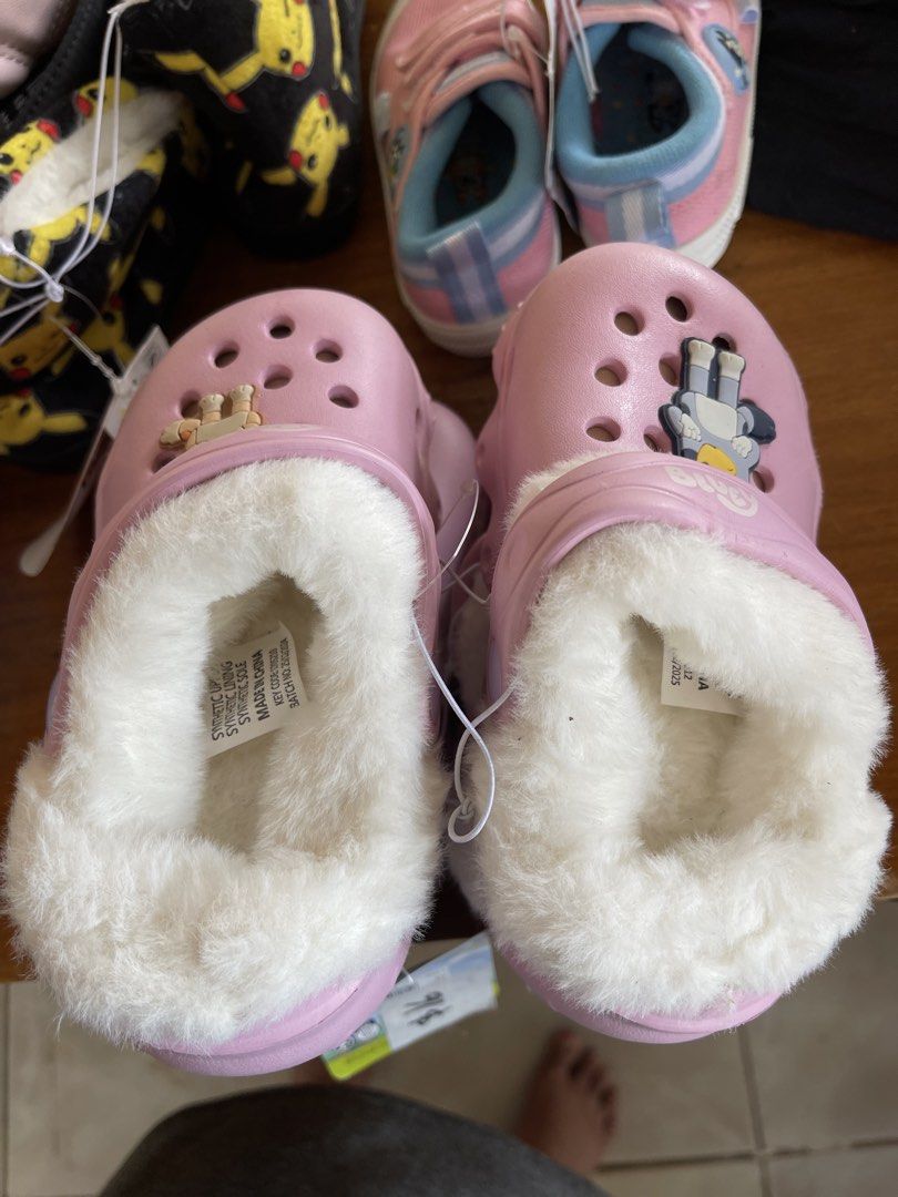 Bluey Lined Clogs (Category: Babies & Kids Fashion) located in San Simon. Submitted by gonzalescr83075 (Listing ID 1461854010, Image 2). Description: Brand New.