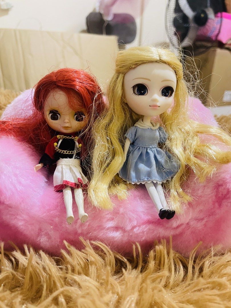 blythe mini (Category: Designer & Blind Box Toys) located in Manila. Submitted by fiercewhale.c4f0e2 (Listing ID 1461900021, Image 1). Description: .