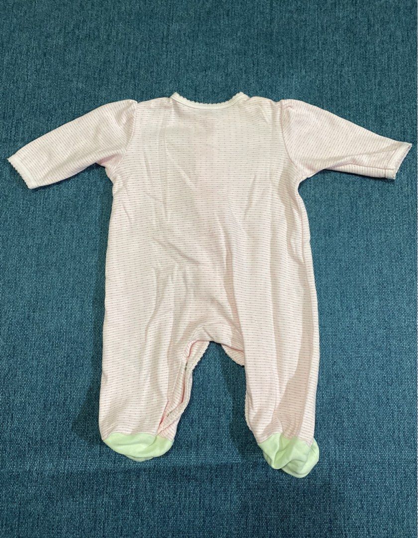 BN Onesie (Category: Babies & Kids Fashion) located in Mandaluyong City. Submitted by aiztyle (Listing ID 1461863418, Image 3). Description: Brand NEW Newborn SALE Php100.00 only.