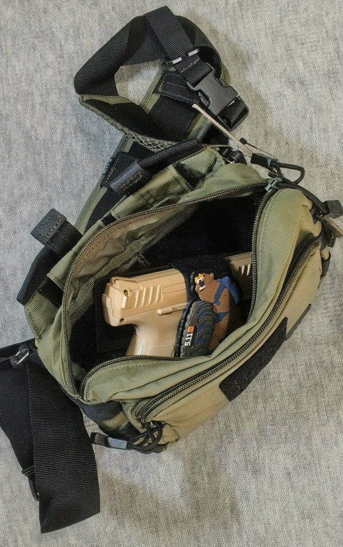 Bnew Legit 511 2 Banger 3way tactical bag (Category: Belt bags, Clutches and Pouches) located in Quezon City. Submitted by thirdeedimensionsii. (Listing ID 1461975998, Image 3). Description: For Sale Bnew Legit 511 2banger CCW tactical bag for only 3899php. 6k orig 511 store price at trinoma. QC loc. Can ship nationwide. DM me. Just add 599php for universal velcro holster(optional only).
