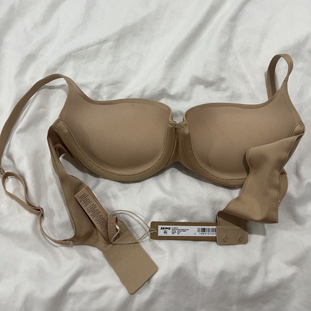 BNWT SKIMS Ultimate Push-Up Balconette Bra 34A Clay (Category: Undergarments & Loungewear) located in Quezon City. Submitted by selling.thingzzz (Listing ID 1461976744, Image 3). Description: - SKIMS Ultimate Push-Up Balconette Bra - Size: 34A - Color: Clay - Comfortable and supportive fit - Adjustable straps for versatile styling - Push-up design for lift and shape - Perfect for various outfits.