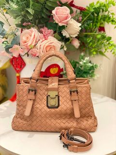 (Category: ) located in . Submitted by luxshare_preloved_ (Listing ID 1461921916, Image 1). Description: .