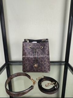 （分類：）位於 。 由 lvy-yin 提交（商品編號 1461940120，圖片 1）。簡介： 。