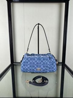 （分類：）位於 。 由 lvy-yin 提交（商品編號 1461957613，圖片 1）。簡介： 。