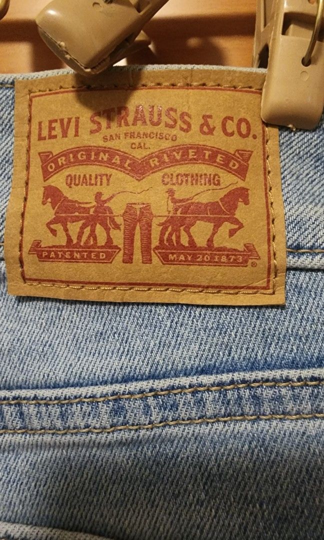 Brand new Levis Superlow Flare | SELLING LOW (Category: Jeans) located in Makati City. Submitted by phbuyrent (Listing ID 1462008480, Image 3). Description: .