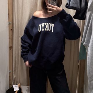 (Category: ) located in . Submitted by claireityyy (Listing ID 1461875716, Image 1). Description: .
