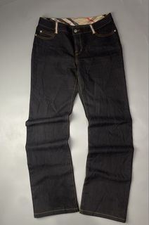 (Category: ) located in . Submitted by blinkban_thrift (Listing ID 1461833882, Image 1). Description: .