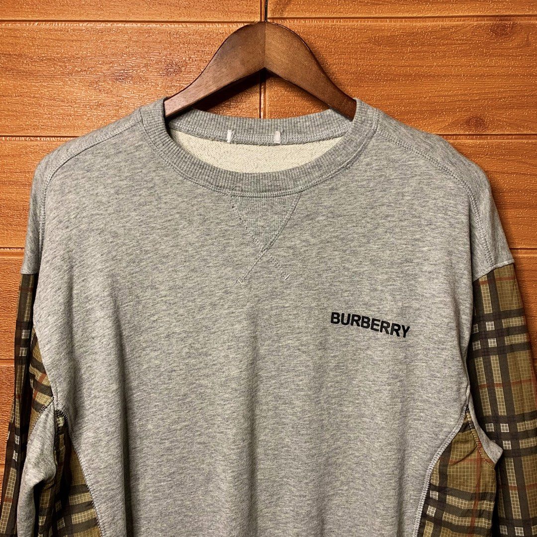Burberry Nova Check Plaid Crewneck Pullover (Category: Formal Shirts) located in Quezon City. Submitted by donklasiko (Listing ID 1462031216, Image 3). Description: Condition: 9.5+/10 Pristine condition Issue: non Refer to the dimension 🤗 PM FOR MORE DETAILS NO RETURN, NO EXCHANGE & NO REFUND! ✅I ALSO ACCEPT TRADE/SWAP TO ANYTHING JUST DROP YOUR OFFER Please manage your expectations, this is a secondhand item. What you see is what you get 😊 💵M