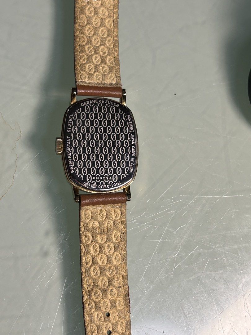 Cabane de Zucca 7N01-0ED0 Watch (Category: Women's Watches) located in Cavite. Submitted by mamamia73 (Listing ID 1461982797, Image 3). Description: - Vintage Cabane de Zucca watch - Gold-tone case - White dial - Brown leather strap - Water resistant - Japan movement, cased in China - Model number: 7N01-0ED0 - Classic timepiece for everyday wear leather strap quartz.