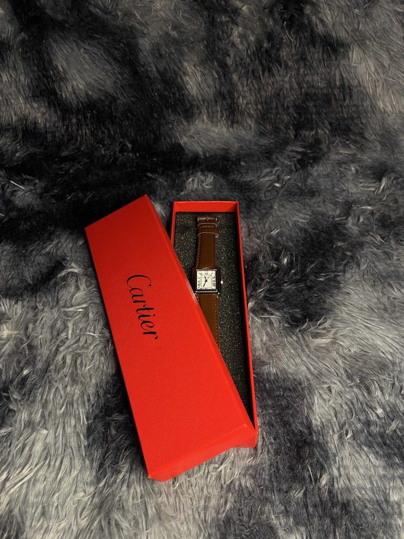 Cartier watch (Category: Men's Watches) located in Manila. Submitted by dailycurationsz (Listing ID 1461993120, Image 2). Description: premium quality💎 ship nationwide📦 with box and paper bag.