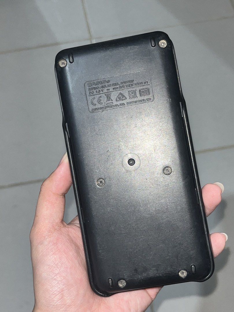Casio fx-991 ES PLUS 2nd Edition (Category: Office & Business Technology) located in Batangas. Submitted by quick.jen____ (Listing ID 1461862836, Image 2). Description: WORKING CALCULATOR BUT HAS ISSUES‼️ Issue: need tapatan ng ilaw/flashlight yung solar sa taas para gumana but can be repaired pa naman. May mga scratches na din yung body. 📍Batangas City 💳Gcash 🚚 J&T.
