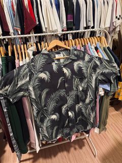 (Category: ) located in . Submitted by elpachothrift (Listing ID 1461816711, Image 1). Description: .