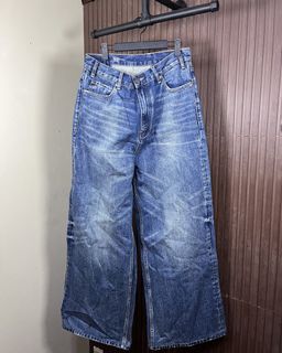 (Category: ) located in . Submitted by cabsygoods (Listing ID 1461910747, Image 1). Description: .