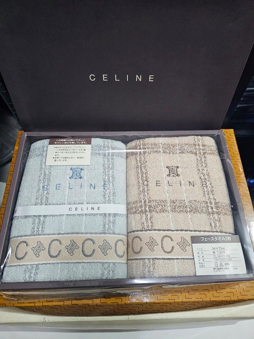 SALE❗CELINE Long Towel - 2 pcs (Category: Bedding & Towels) located in Quezon City. Submitted by senyoramaria (Listing ID 1461916519, Image 1). Description: CELINE Long Towel 2 pcs 13.5 x 30 inches Php1300❗.
