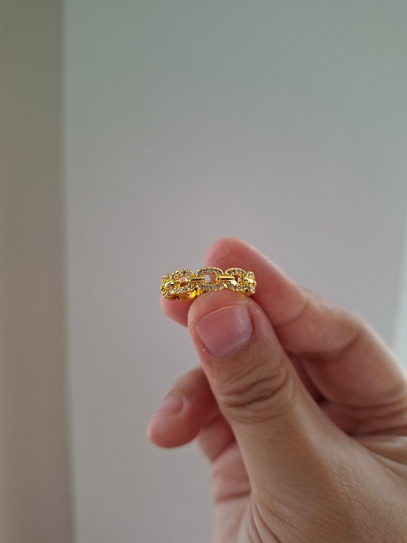 Chain Link Size 7 Gold Stainless Steel Ring (Category: Rings) located in Dasmarinas. Submitted by danabrie22 (Listing ID 1461837708, Image 3). Description: size 7 very well-made, excellent crafstmanship 10/10 condition brand new stainless steel & cubic zirconia stones.