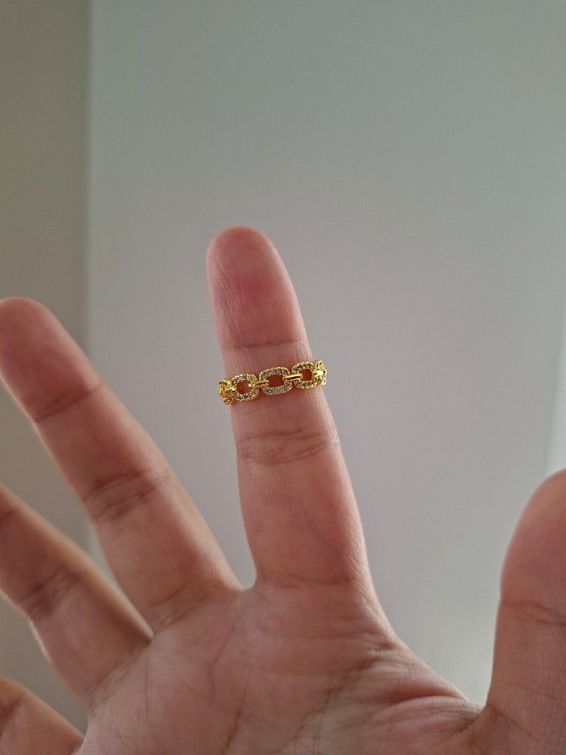 Chain Link Size 7 Gold Stainless Steel Ring (Category: Rings) located in Dasmarinas. Submitted by danabrie22 (Listing ID 1461837708, Image 2). Description: size 7 very well-made, excellent crafstmanship 10/10 condition brand new stainless steel & cubic zirconia stones.