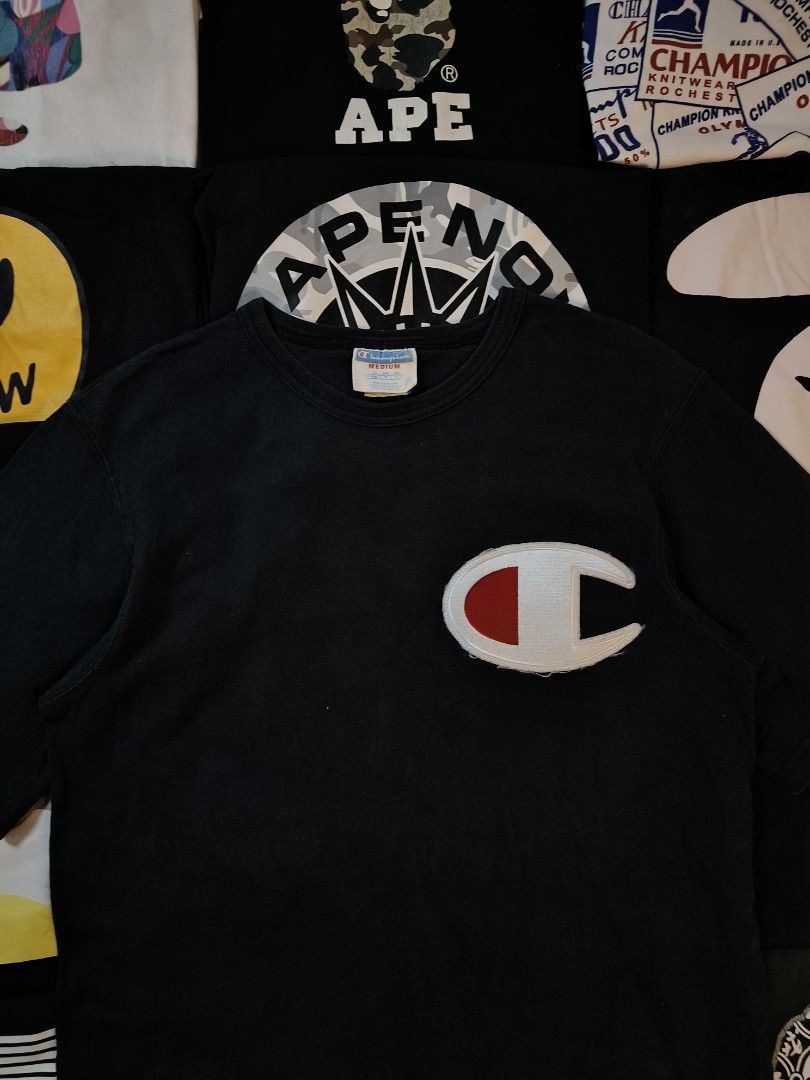 Champion Big C Black (Category: Tshirts & Polo Shirts ) located in San Fernando. Submitted by gaboo_asncn (Listing ID 1462001469, Image 3). Description: - Champion Big C (Black) - Size: Medium on tag ( W19/L27.5) - Condition: Good - Color Rate: 8.5/10 - No Issue.