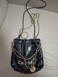 （分類：）位於 。 由 preloved2416 提交（商品編號 1461836074，圖片 1）。簡介： 。