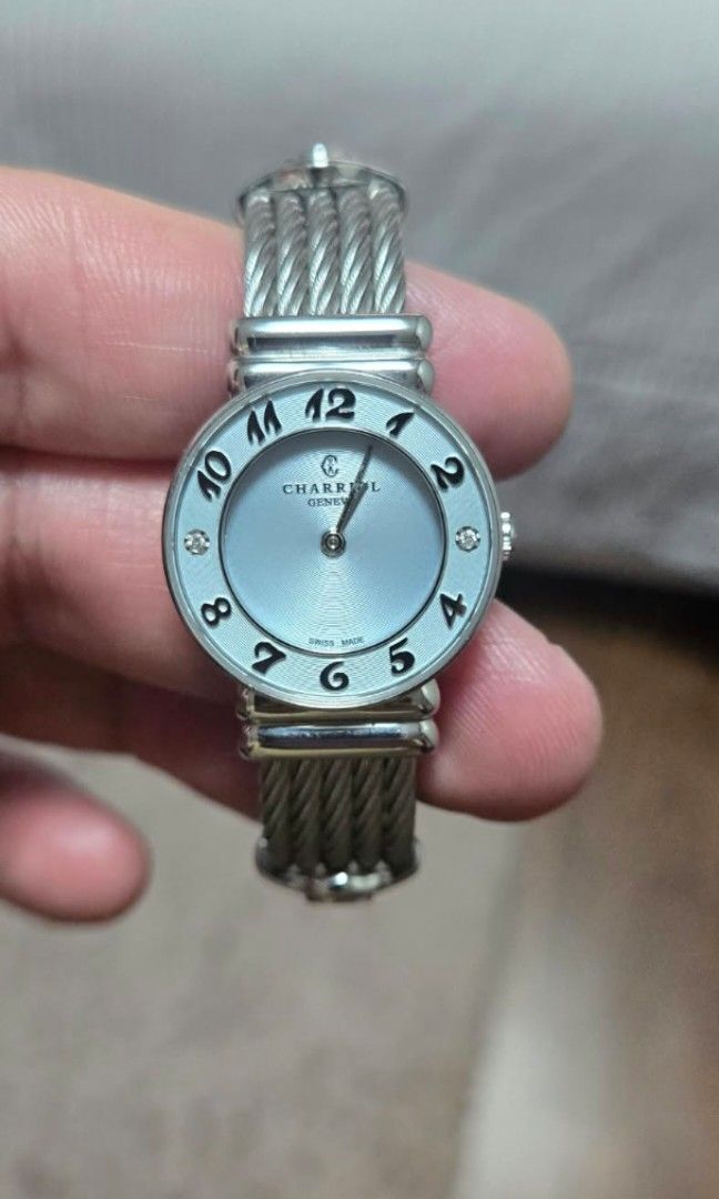 Charriol st Tropez Watch (Category: Luxury Watches) located in Rizal. Submitted by nhacio06 (Listing ID 1460926928, Image 2). Description: Charriol ST-TROPEZ® 25mm watch steel cable bracelet version with the classic diamond/stone hour markers - Classic cable design - Mother-of-pearl dial - Silver tone finish - Ideal for everyday wear - Beautiful and elegant piece - Feel free to ask any questions With box and card Slightly negotiable.