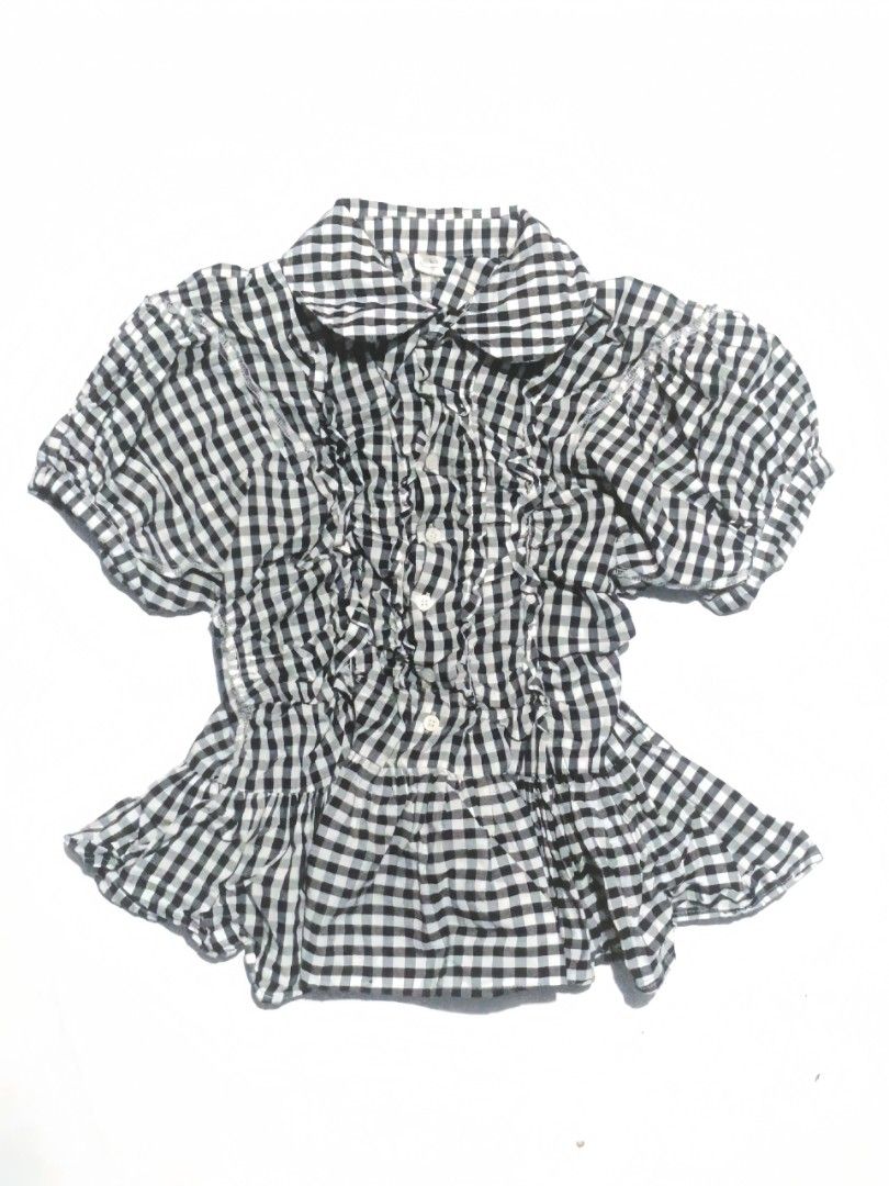 Checkered Babydoll Puff Sleeves Top (Category: Blouses) located in Makati City. Submitted by feltfell (Listing ID 1461871363, Image 1). Description: ♥︎ size : L.