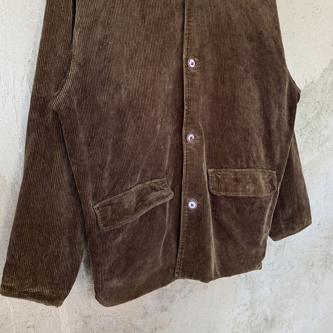 Vtg NO BRAND Corduroy Chore Jacket (Category: Coats, Jackets and Outerwear) located in Sindangan. Submitted by holy_thrift (Listing ID 1461809443, Image 3). Description: - Vtg NO BRAND Corduroy Chore Jacket - width / 23 - sleeve length / up to 22 - length / 29 - no issue / - free shipping .