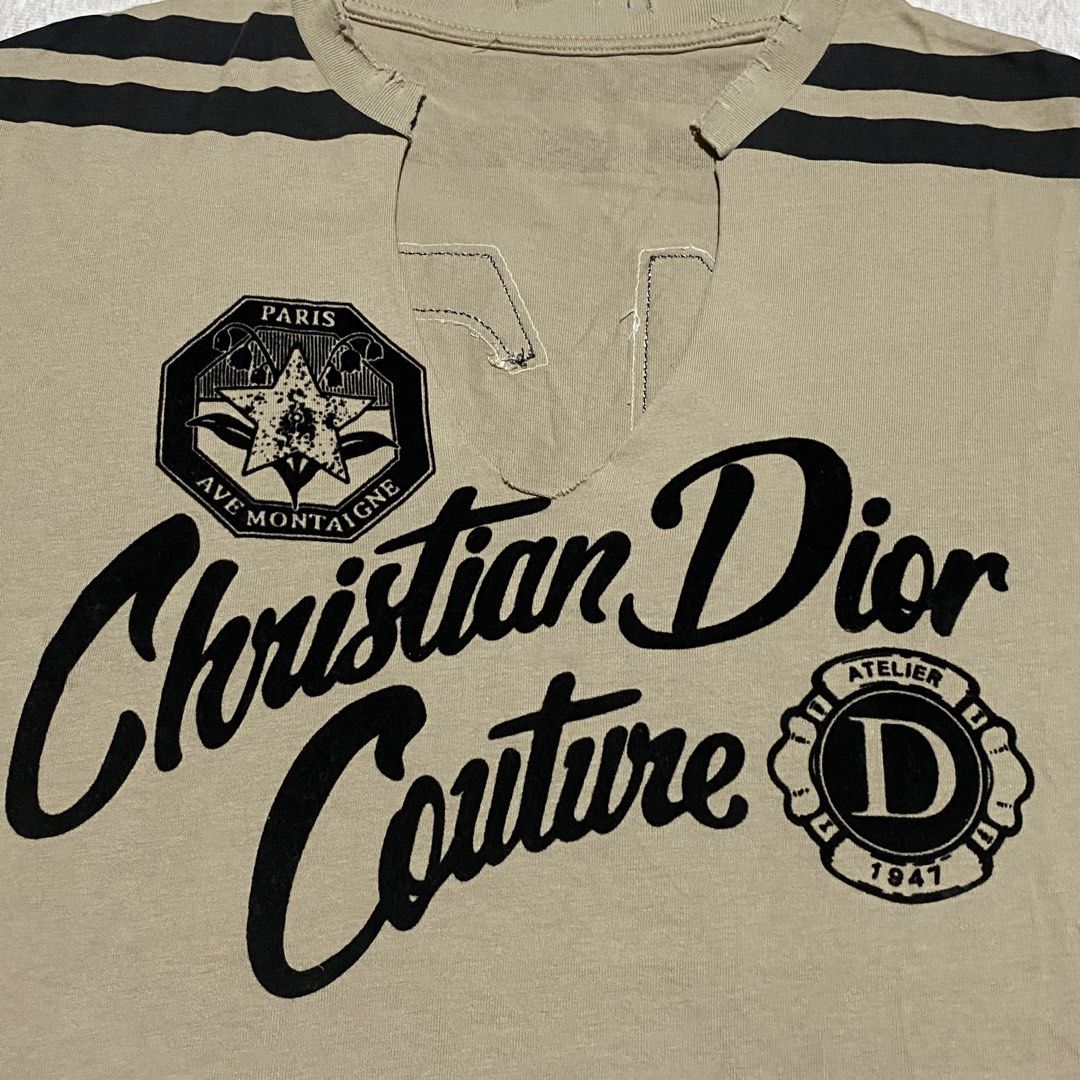 Christian Dior (Category: Shirts) located in Mabalacat. Submitted by stellargarments (Listing ID 1461835296, Image 3). Description: L - 28 W - 21 Condition - 9.5/10 Mabago pa! Ganda ng quality! Sobrang solid! Tattered neck design Velvet Front Design Embroidered Back Design Smooth on skin fabric ❌tags but super solid quality Need wash fresh from bale.