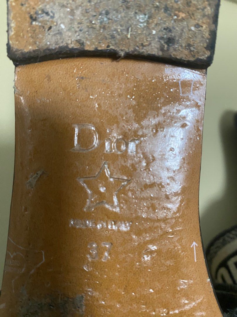 Christian Dior Paris Slides Sandals Size 37 (Category: Flats & Sandals) located in Manila. Submitted by aikara683 (Listing ID 1461970141, Image 3). Description: - Authentic Christian Dior slides - Iconic Dior logo across the strap - Made in Italy - Size: 37.
