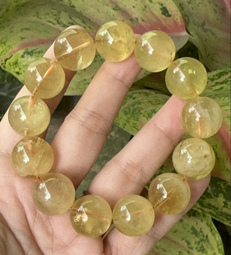 CITRINE 3 BRACELET 🍋 M8_CIT015 (Category: Precious Stones) located in Bulacan. Submitted by selling_low_by_bella_ben (Listing ID 1461798984, Image 1). Description: CITRINE 3 🍋 M8_CIT015 🏷️ 1200 17+ mm 17 cm wrist.