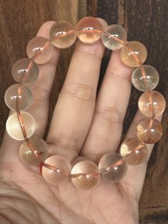 (Category: ) located in . Submitted by selling_low_by_bella_ben (Listing ID 1461799754, Image 1). Description: .