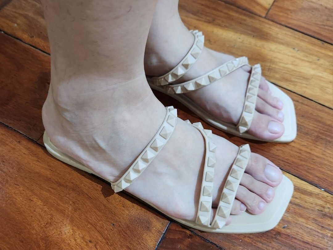 CLN Studded Strap Flat Sandals Size 37 (Category: Flats & Sandals) located in Malabon City. Submitted by ahmabanana (Listing ID 1461915984, Image 2). Description: - Beige CLN Sandals - Size: 37 - Stylish studded straps - Chic square toe design - Convenient slip-on style - Ideal for comfortable everyday wear - Please check photos for detailed condition.