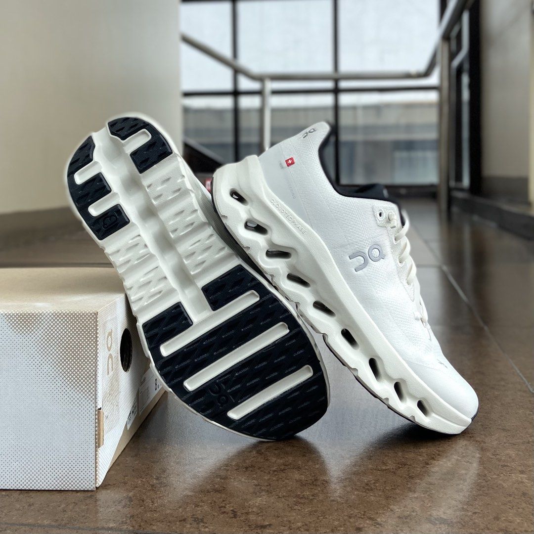Cloudtilt “Pearl Ice” Size 8Mens US (Category: Slippers & Slides) located in Davao. Submitted by geonsneaks (Listing ID 1461882081, Image 3). Description: ☁️🏃🏻‍♀️✨ CLOUDTILT “𝙋𝙚𝙖𝙧𝙡 𝙄𝙘𝙚” Size 8Mens US ₱8,999 Other sizes open for pre-order DM us for more info. 📩 #oncloud #onrunning #geonsneaks #davao sneakers.
