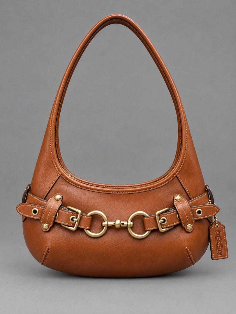 Coach Belted Ergo (Category: Shoulder Bags) located in Binan City. Submitted by pinkykeenshop (Listing ID 1461942209, Image 1). Description: .