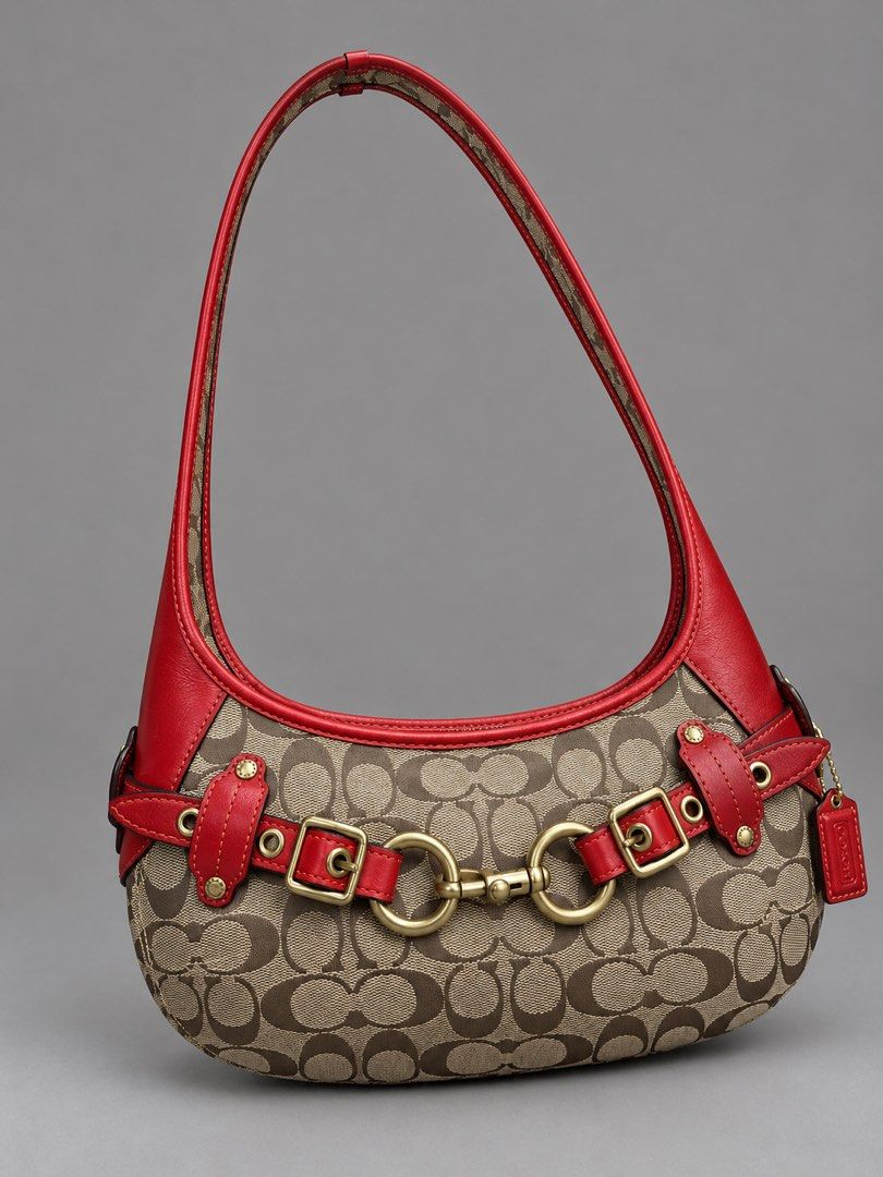 Coach Belted Ergo (Category: Shoulder Bags) located in Binan City. Submitted by pinkykeenshop (Listing ID 1461942319, Image 1). Description: .