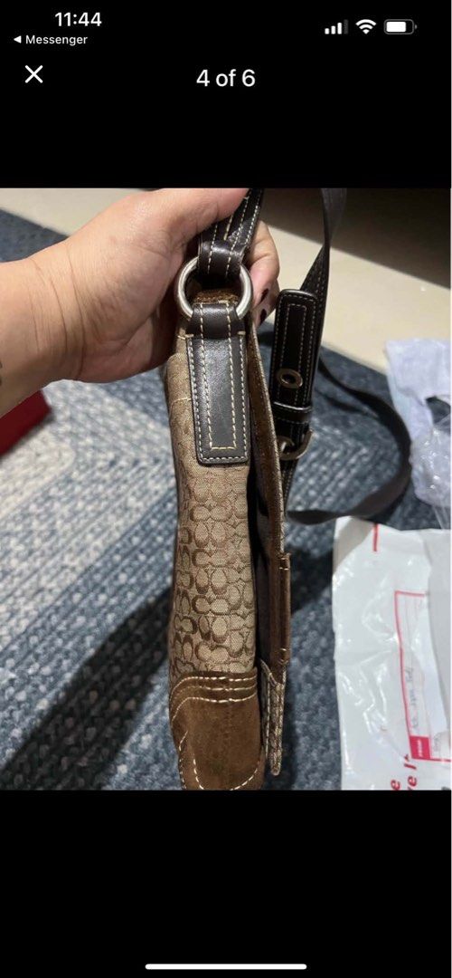 Coach Canvas Leather Slingbag (Category: Cross-body Bags) located in Manila. Submitted by swift_tiny_treasure (Listing ID 1461954709, Image 3). Description: .