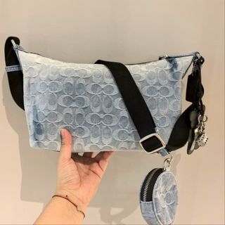 (Category: ) located in . Submitted by fascinating.premium.bag.mall (Listing ID 1461923930, Image 1). Description: .