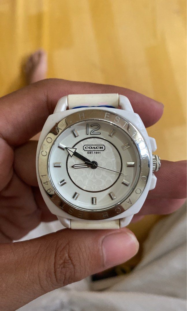 COACH Mini Boyfriend Watch - Rainbow Confetti Strap (Category: Women's Watches) located in Bayombong. Submitted by 3700_dprtmnt (Listing ID 1461995751, Image 1). Description: COACH Mini Boyfriend Watch - Rainbow Confetti Strap (RUSH) Model: 14503146 - 34mm P2,000 ONLY - RUSH / NEED FUNDS ❗️NEGOTIABLE❗️ • Original Coach • 34mm white case, rainbow signature silicone strap (rare colorway) • Quartz movement, scratch resistant • Condition: 8.5/10 - us