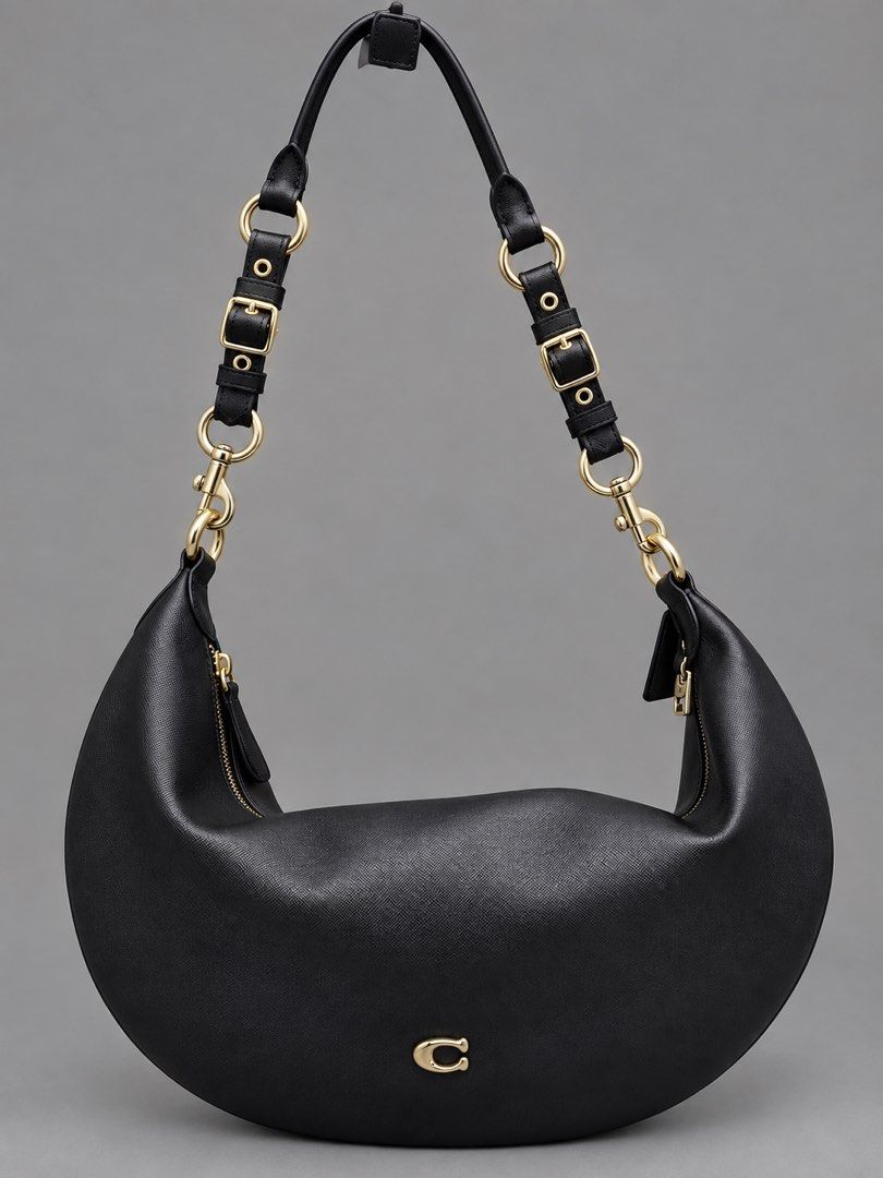 Coach Paige (Category: Shoulder Bags) located in Binan City. Submitted by pinkykeenshop (Listing ID 1461944464, Image 1). Description: .