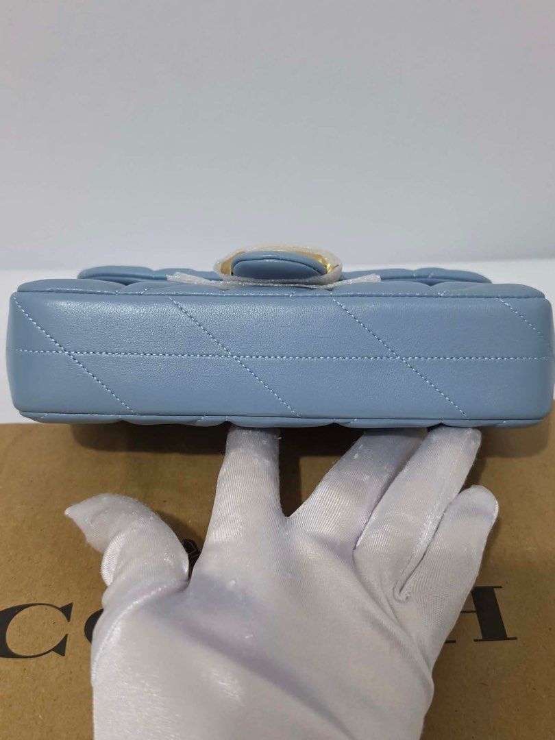coach quilted tabby 19 in blue (Category: Shoulder Bags) located in Santiago. Submitted by sandystormi (Listing ID 1462005154, Image 3). Description: bnew dm me on ig vintage.stash.