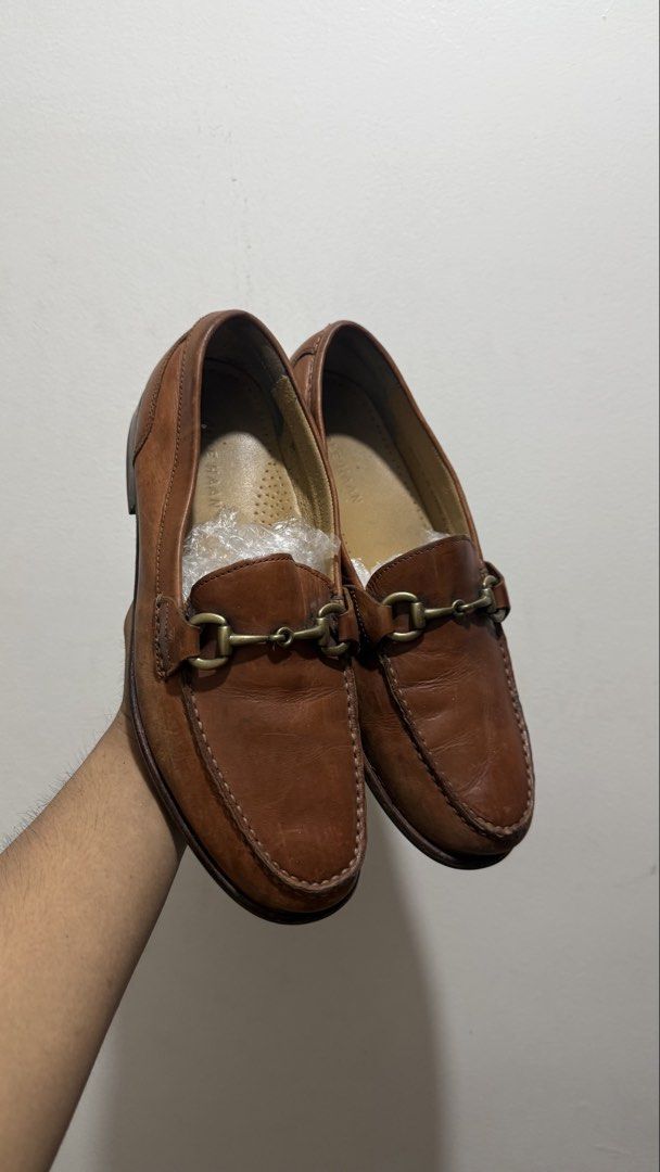 Cole haan loafer (Category: Casual Shoes) located in Koronadal. Submitted by johnapolen99551 (Listing ID 1461864122, Image 1). Description: In good condition Ship nationwide 🚢✈️.