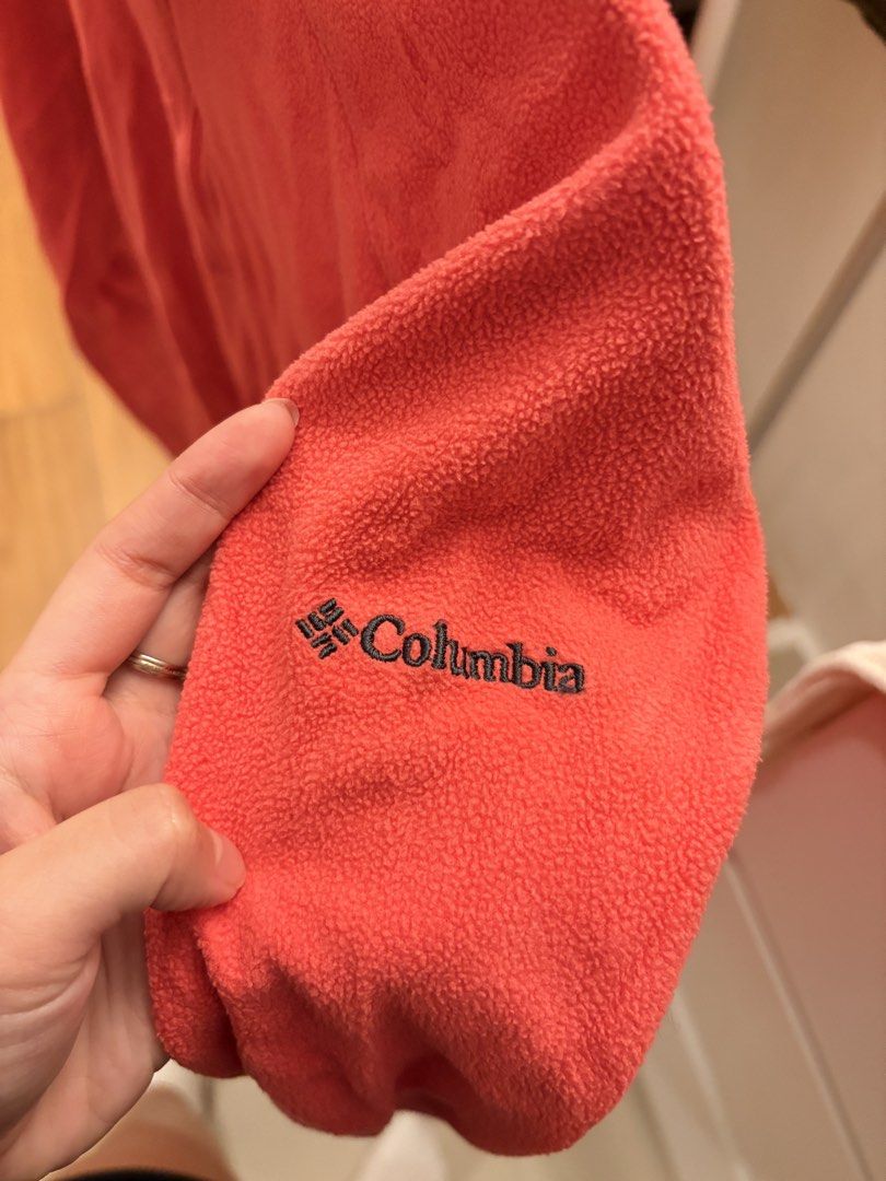 Columbia Fleece Top (Category: Coats, Jackets and Outerwear) located in Mandaluyong City. Submitted by boopiefinds (Listing ID 1461980451, Image 3). Description: Thrifted.