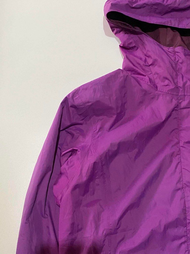 Columbia Purple Waterproof Jacket (Category: Coats, Jackets and Outerwear) located in Manila. Submitted by finofindthisart (Listing ID 1461954018, Image 2). Description: Length 27 Width 21.